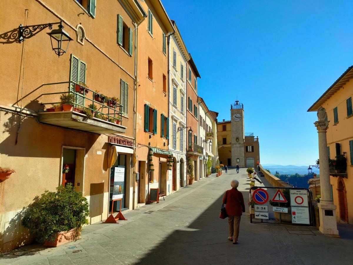Il Casale Di Sandra Chiusi Luaran gambar