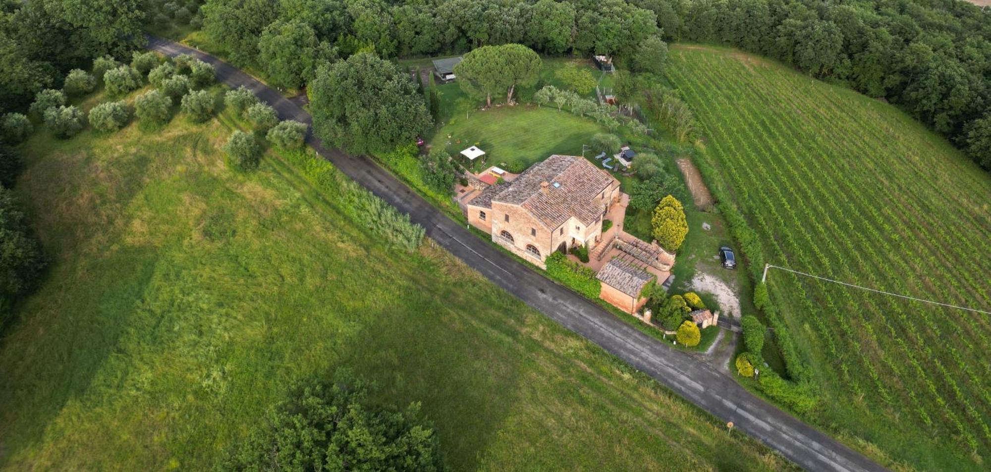 Il Casale Di Sandra Chiusi Luaran gambar